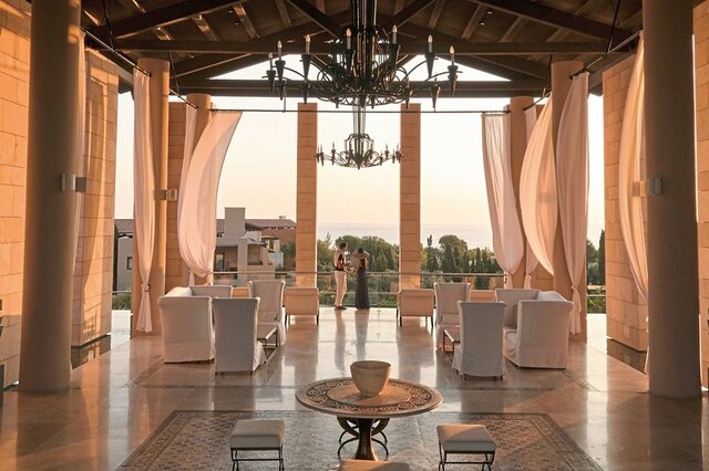 The Romanos ★★★★★