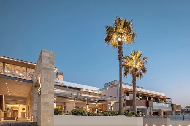 Ikones Seafront Luxury Suites ★★★★★