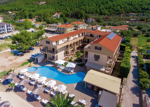 Mediterranean Beach Hotel ★★★