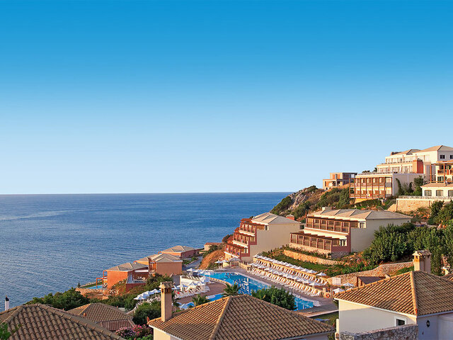 Apostolata Island Resort ★★★★