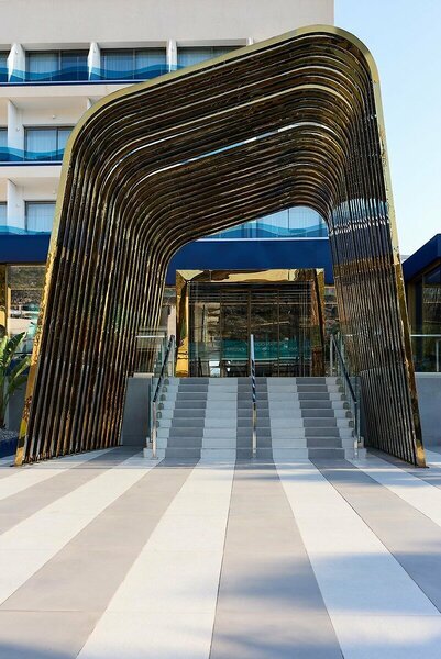 I-Resort Beach Hotel & Spa ★★★★★