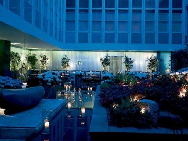 Sanderson London ★★★★★