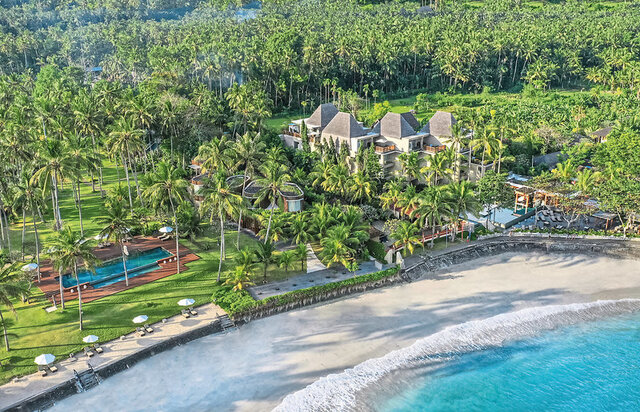Candi Beach Resort & Spa ★★★★