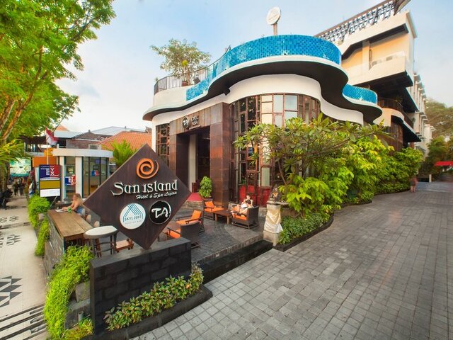 Sun Island Hotel & Spa Legian ★★★★