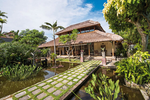 Bebek Cottages Sanur ★★★★