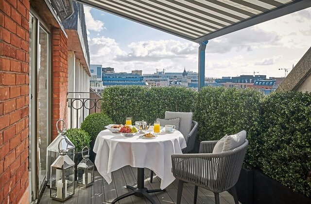 The Westbury ★★★★★