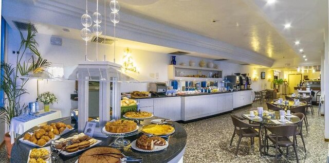 Hotel Panoramic ★★★★