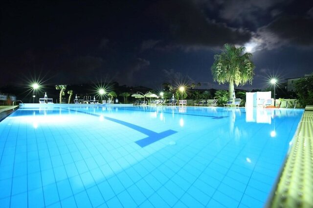 Calabrisella ★★★