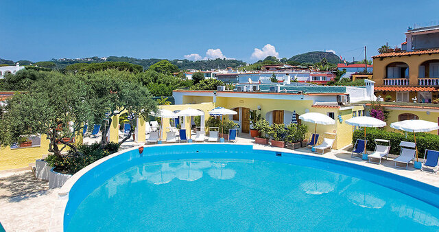 Hotel La Scogliera ★★★★