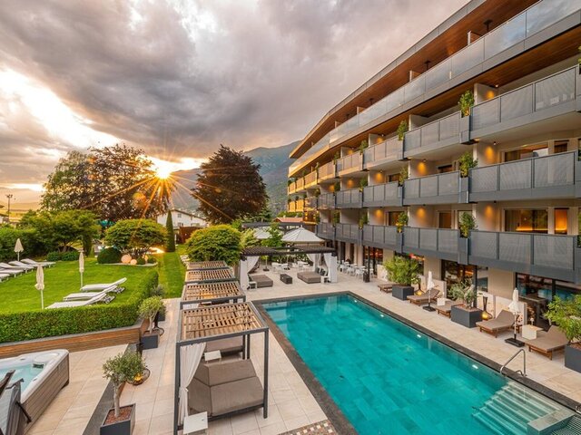 Hotel Paradies ★★★★★