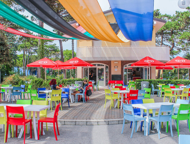 Bella Italia & Efa Village 