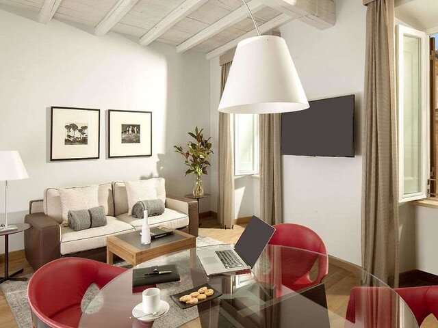 Palazzo Scanderbeg ★★★★★