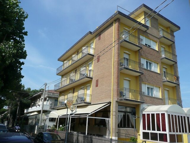Hotel Crosal ★★★