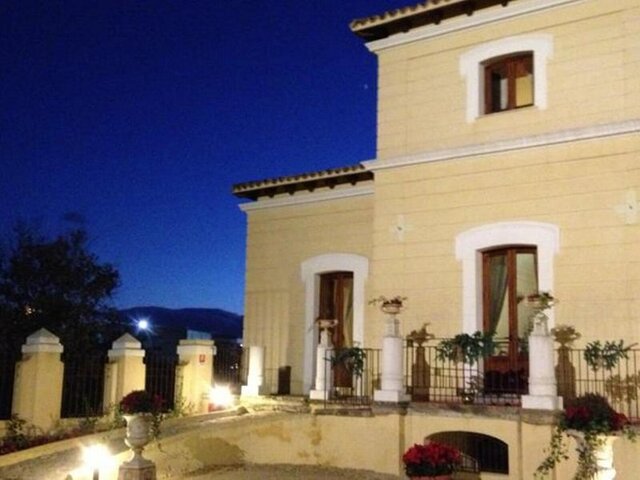 Villa Calandrino ★★★★