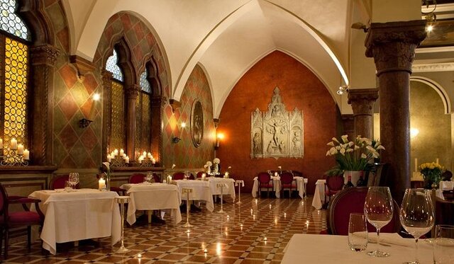 Due Torri Hotel ★★★★★