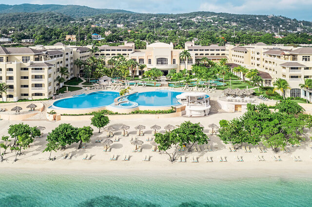 Iberostar Waves Rose Hall Beach ★★★★