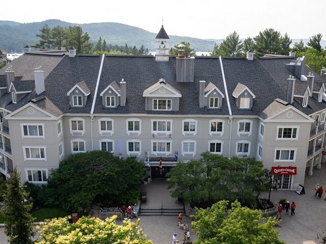 Holiday Inn Express & Suites Tremblant ★★★★
