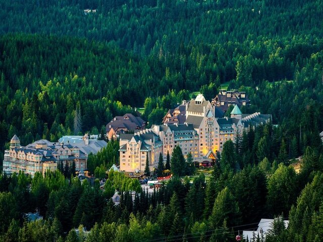Fairmont Château Whistler ★★★★★