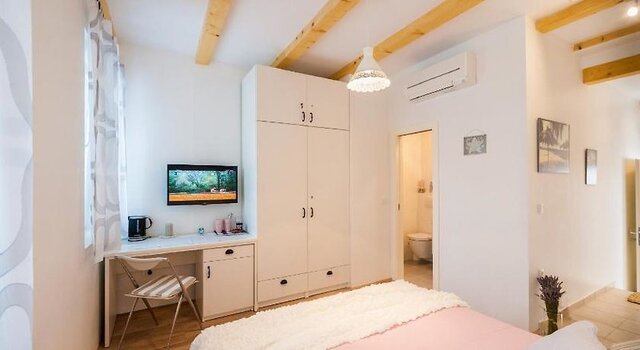 Aldo Apartments Center ★★★