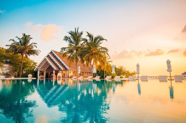 LUX* South Ari Atoll ★★★★★