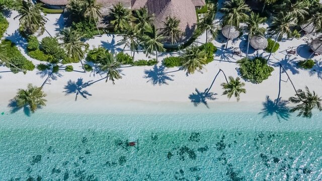 Reethi Faru Resort ★★★★