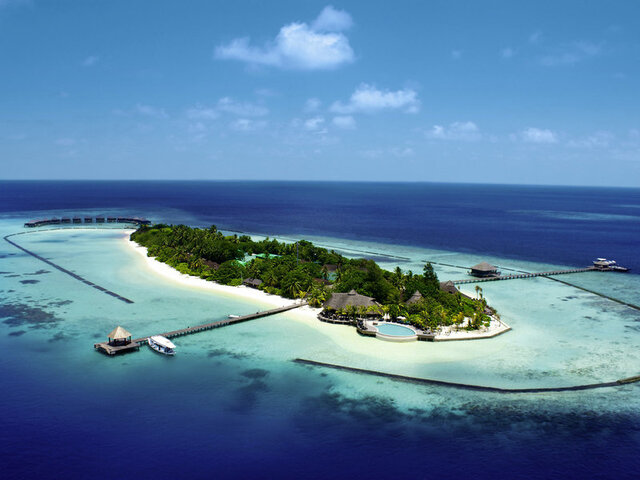 Komandoo Island Resort & Spa ★★★★