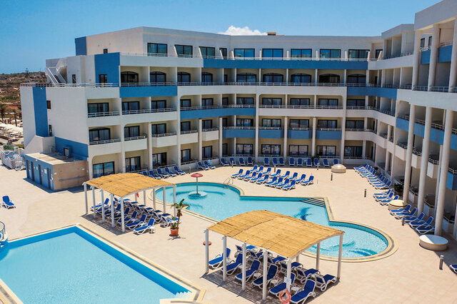 Riviera Spa Resort ★★★★