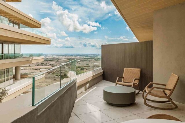 AX The Heights Residences ★★★★★