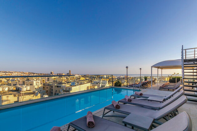 AX Victoria Hotel ★★★★
