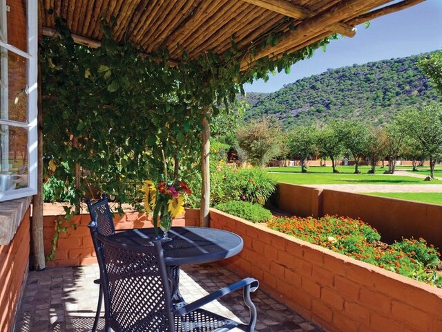 Damara Mopane Lodge ★★★