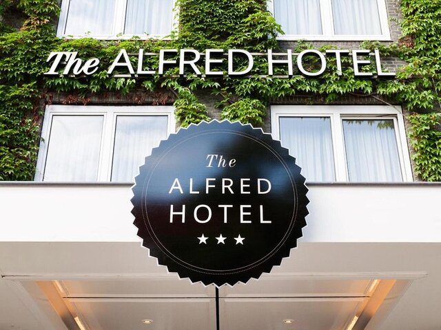 Memphis Hotel ★★★★