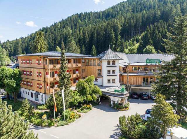 Hotel GUT Trattlerhof ★★★★