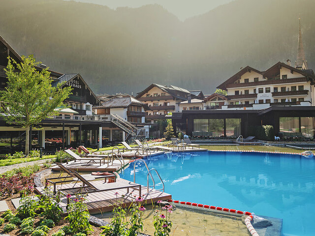 Neuhaus Zillertal Resort ★★★★