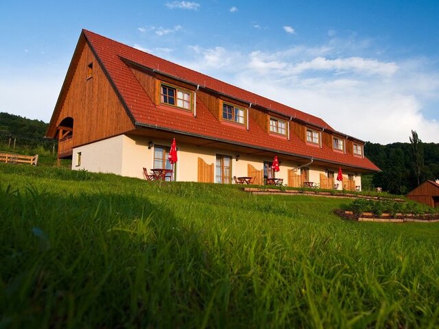 JUFA Hotel Tieschen-Bio-Landerlebnis ★★★