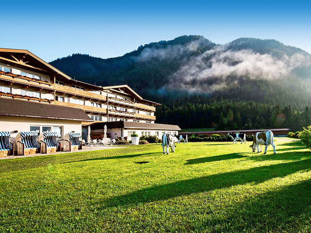 Elaya Steinplatte ★★★★