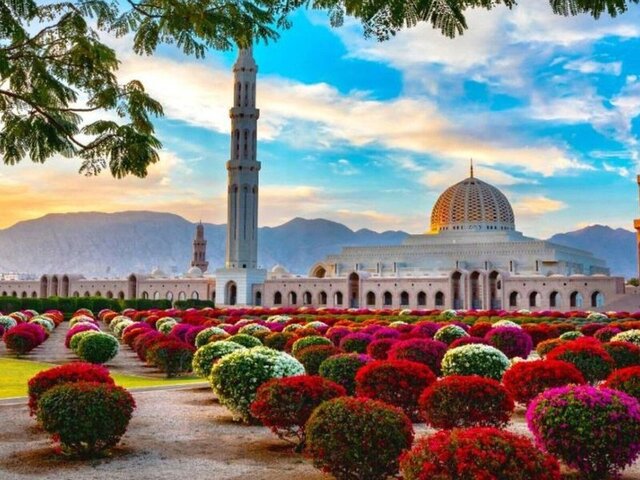 Crowne Plaza Muscat OCEC ★★★★★