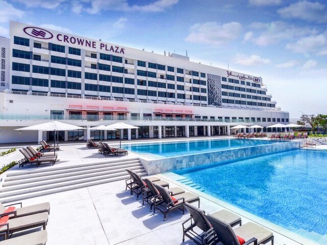 Crowne Plaza Muscat ★★★★