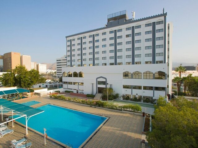 Hotel Muscat Holiday ★★★★