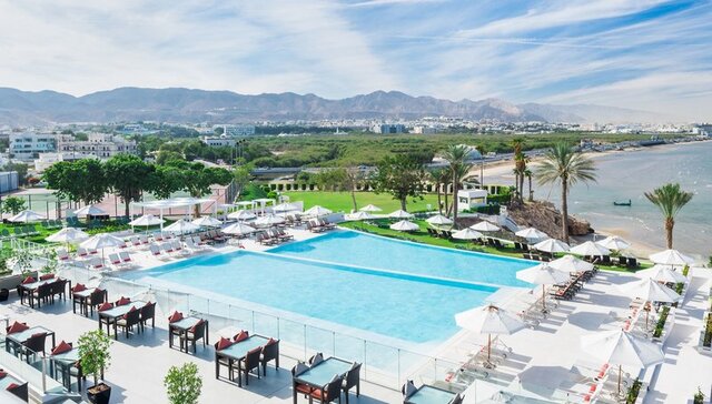 Crowne Plaza Muscat ★★★★