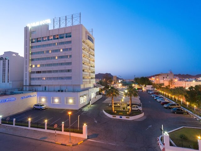 Al Falaj Hotel ★★★★