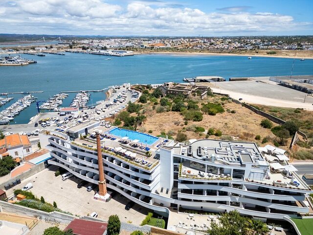 Jupiter Marina Hotel - Couples & Spa ★★★★