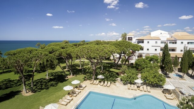 Pine Cliffs Hotel ★★★★★