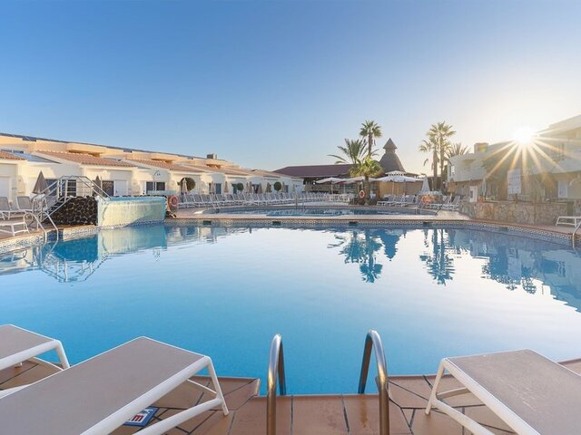 Hotel Arena Suite - Adults Only ★★★★