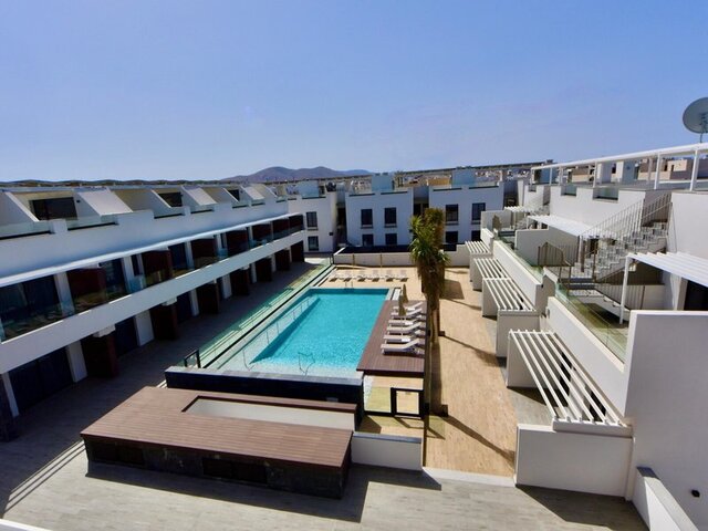 Esmeralda Cotillo Homes by LIVVO ★★★★