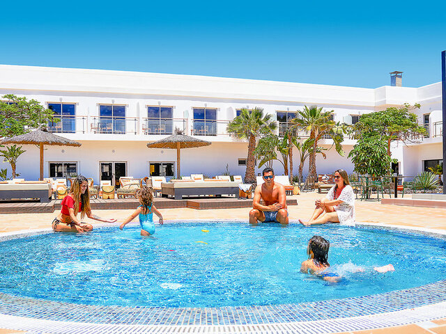 Coral Cotillo Beach ★★★★