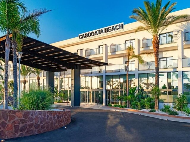 Cabogata Beach Hotel ★★★★★