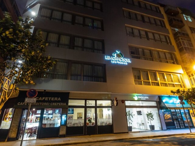 URBANSEA Atlanta ★★★