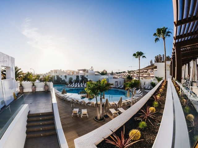 TUI TIME TO SMILE Ohasis Boutique Suites ★★★★
