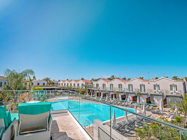 Hotel LIVVO Los Calderones ★★★★