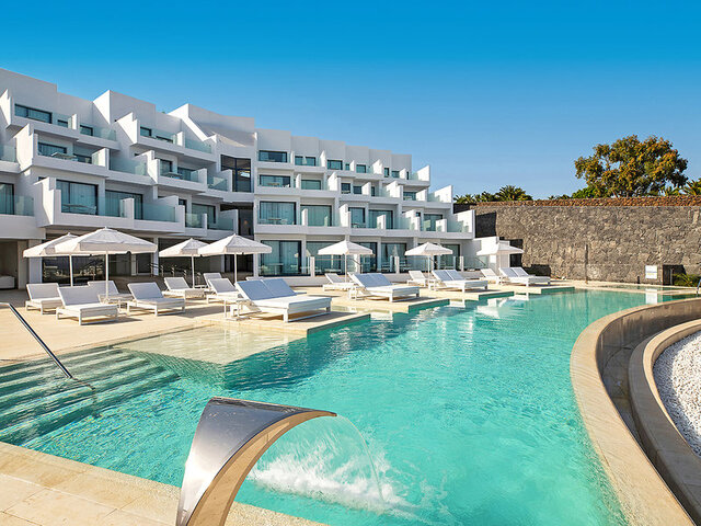 Royal Marina Suites ★★★★